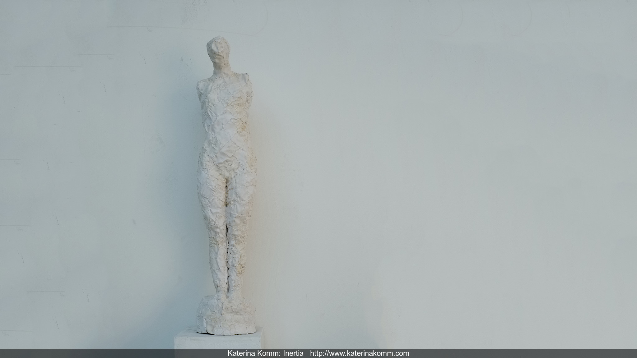 Katerina Komm: sculpture, PRÁCE: Bezvládnost