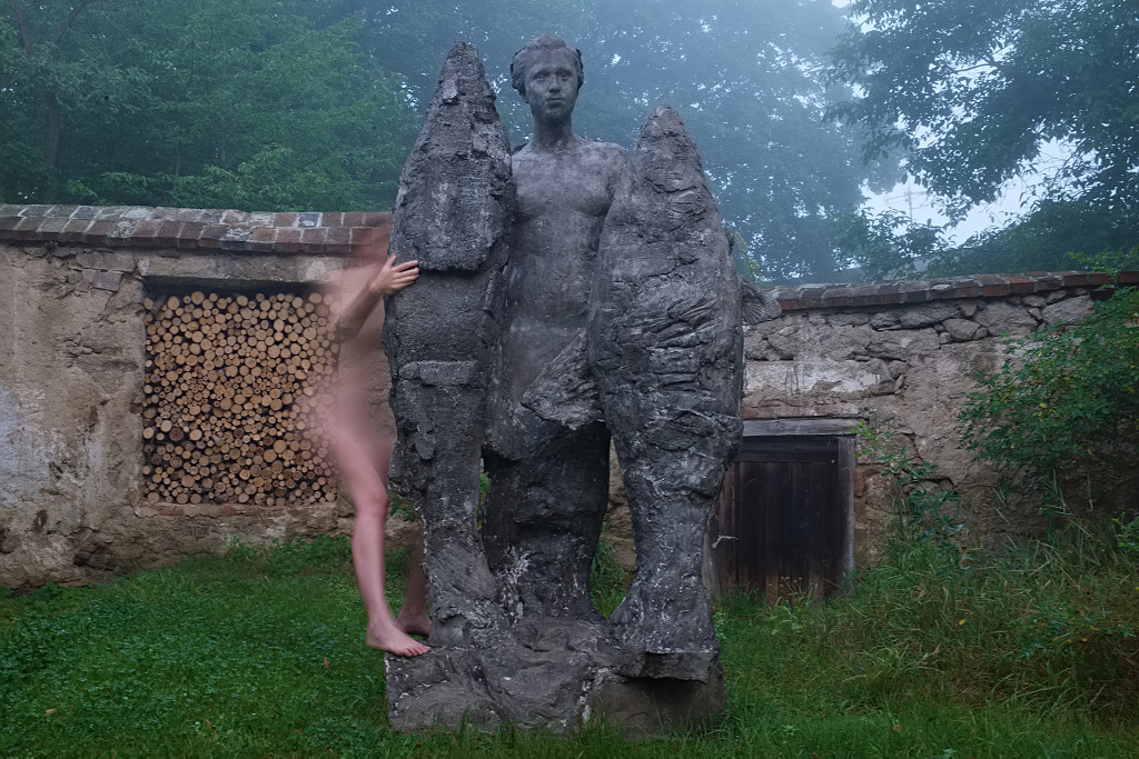 Katerina Komm: sculpture, WORKS: Carla and Maria