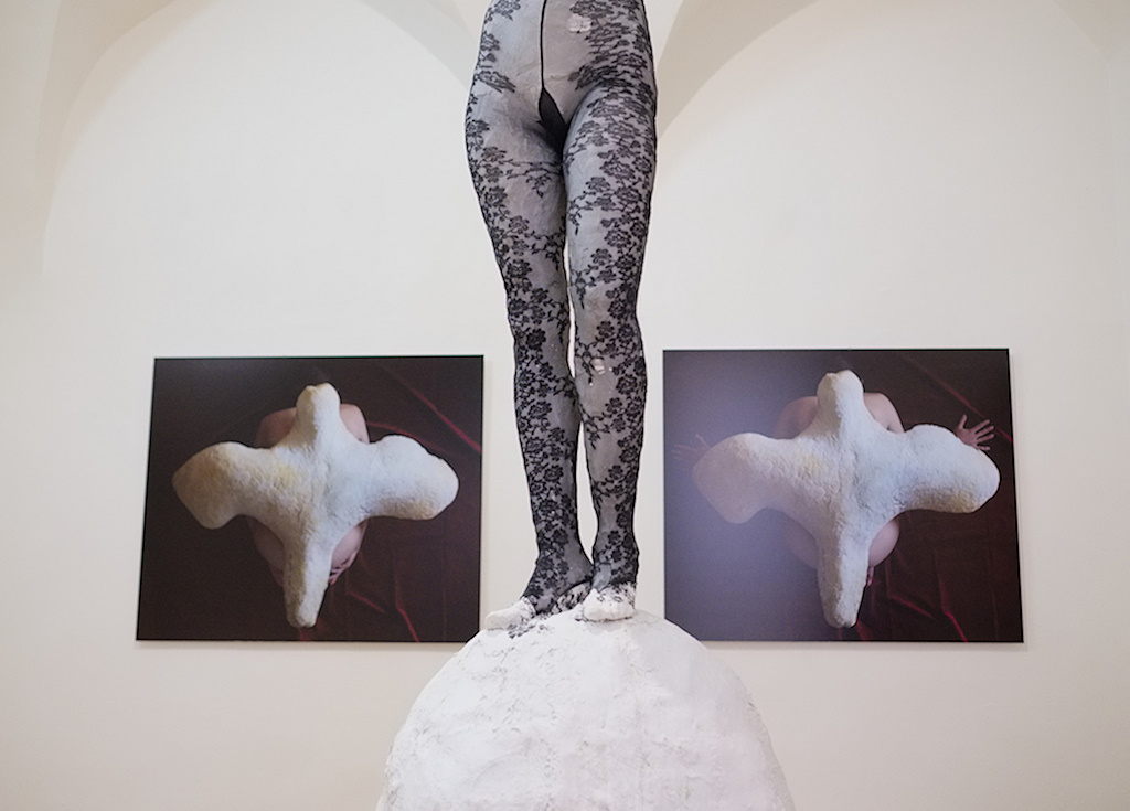 Katerina Komm: sculpture, WORKS: Stocking