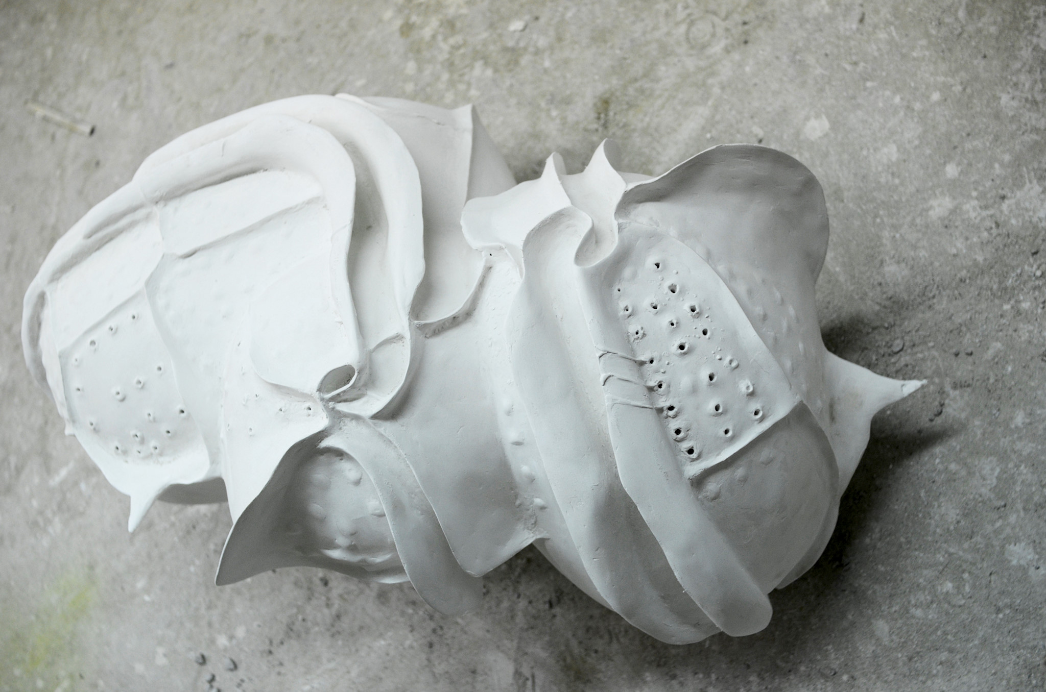 Katerina Komm: sculpture, PRÁCE: Pyl